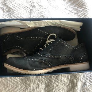 TU_Cole Haan Gramercy Oxfords in box